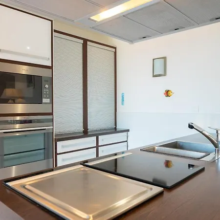 La Clé Vue Mer, Clim, Terrasse, Parking à * Hyères