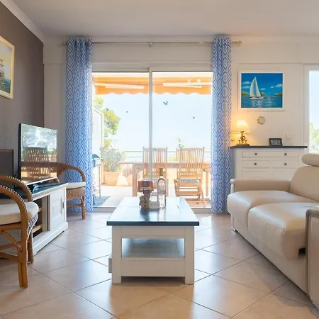 Apartament La Cle Vue Mer, Clim, Terrasse, Parking A Hyères