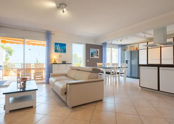 La Cle Vue Mer, Clim, Terrasse, Parking A Apartment *