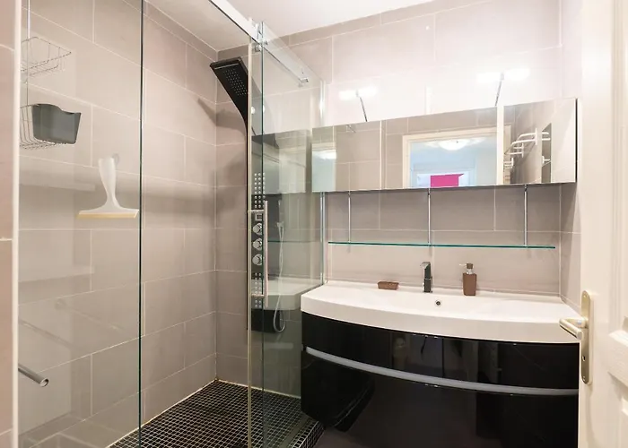 Apartment La Cle Vue Mer, Clim, Terrasse, Parking A